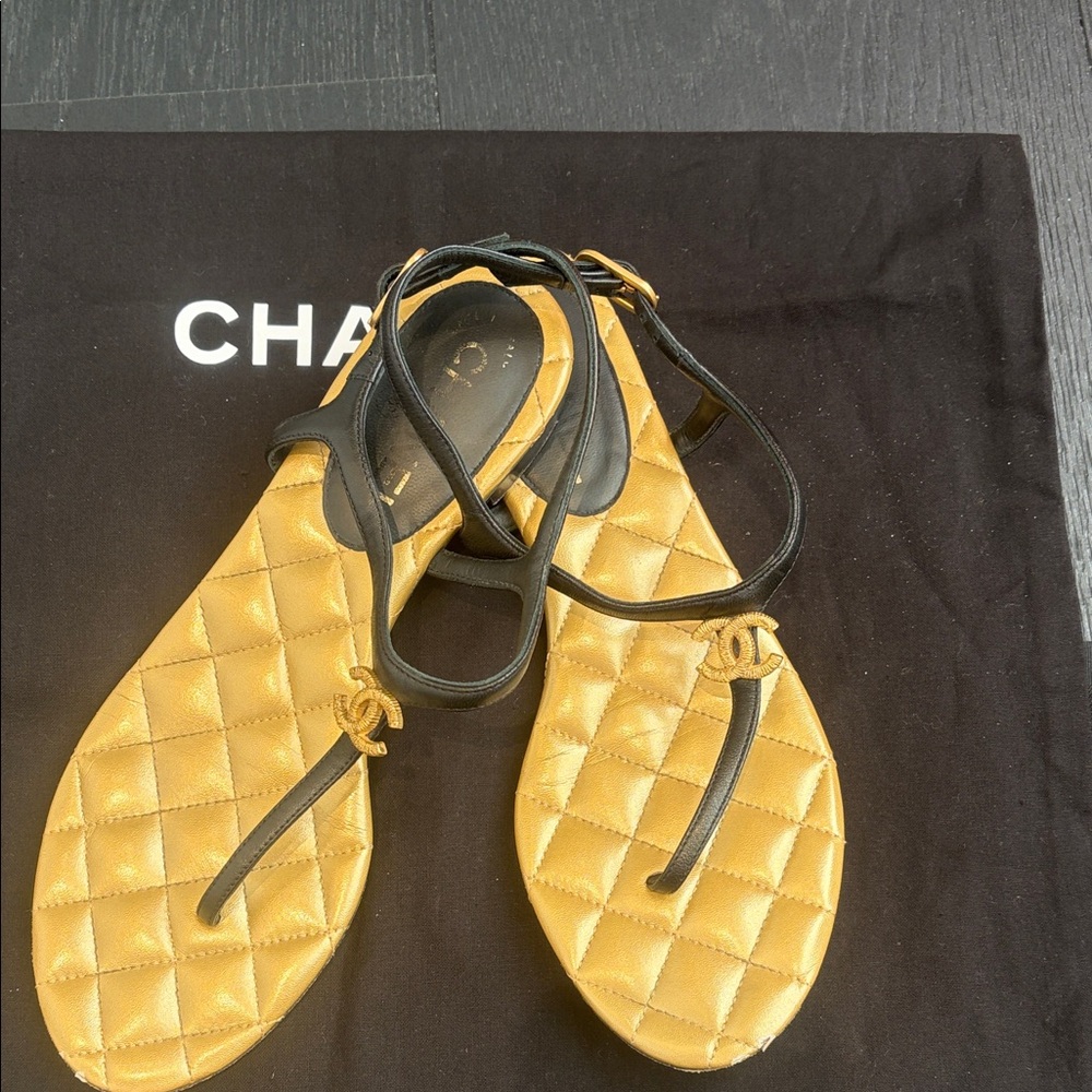 CHANEL Women's Gold and Black Quilted Sandals